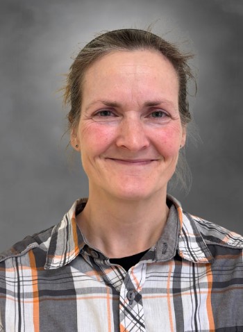 Image of April Crumly