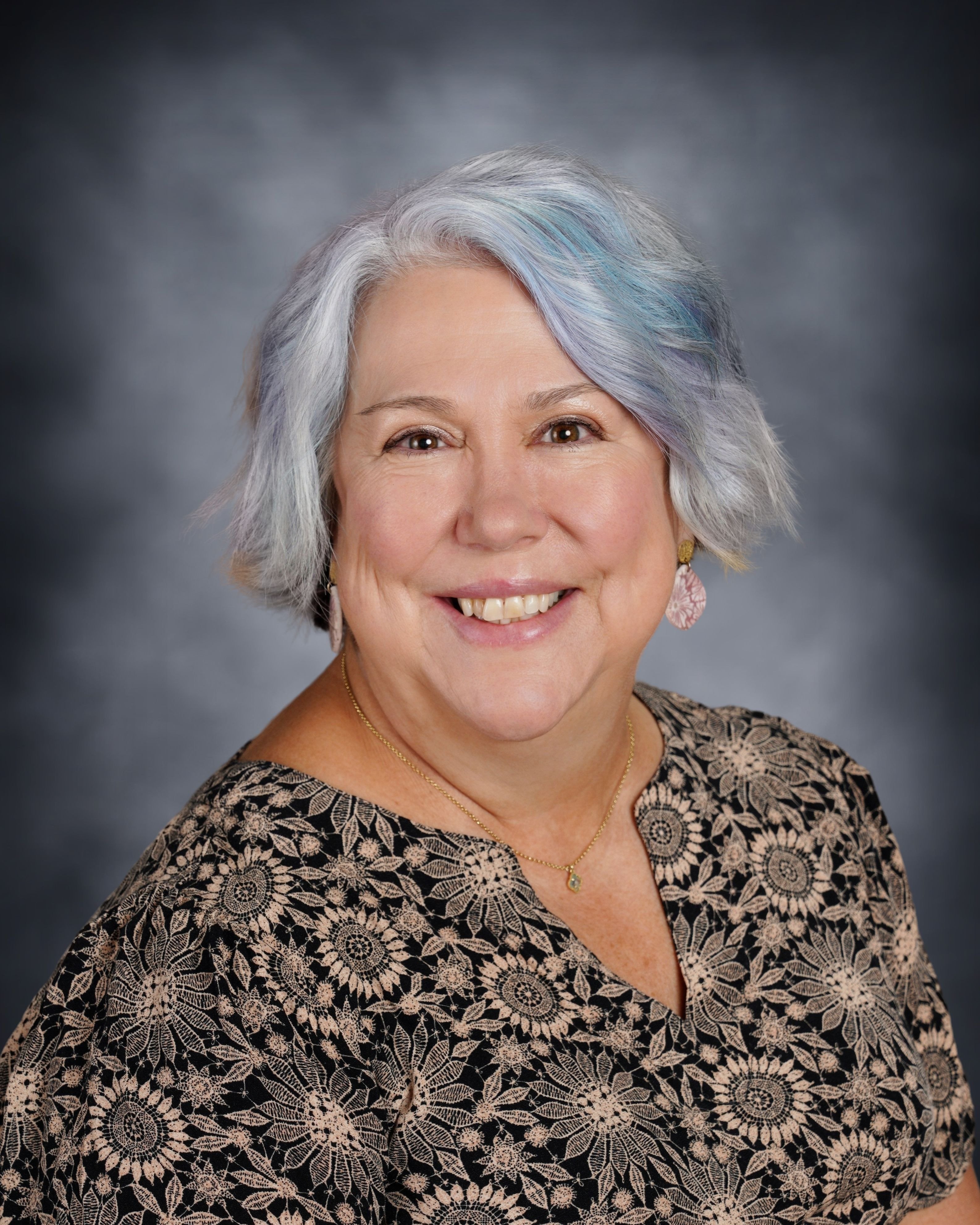 Profile picture of Nina Hutton